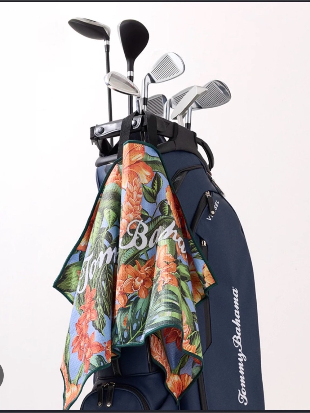 Tommy Bahama tropical floral print polyester golf towel NWT